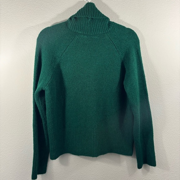 Zara Green Turtleneck Sweater with Ribbed Details Sm Academia Pullover Fall - Picture 5 of 12